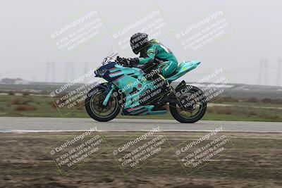 media/Nov-30-2025-TrackDaz (Sun) [[d8b22663df]]/B Group/Session 5 (Wheelie Bump)/